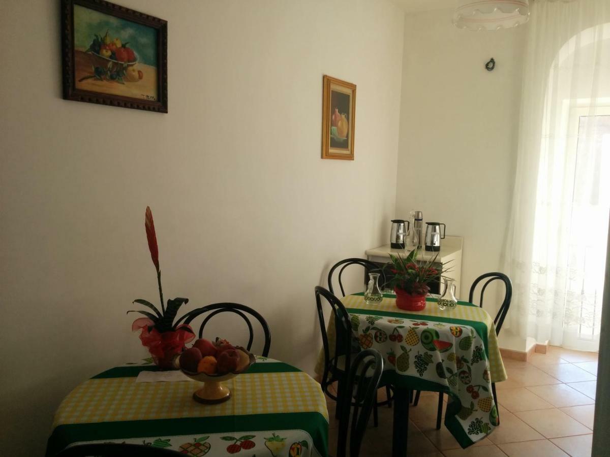 B & B Tancredi Cagnano Varano Exterior foto